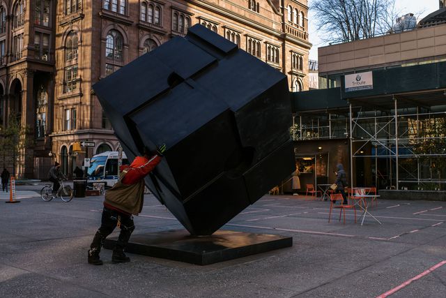 Astor Place Cube, 2020
